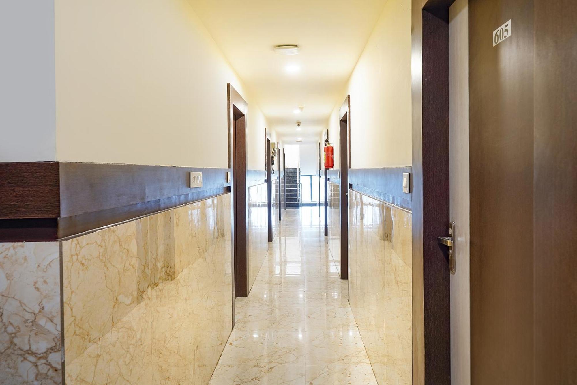 Fabhotel I Residency - Nr St John'S Medical College Bangalore Buitenkant foto